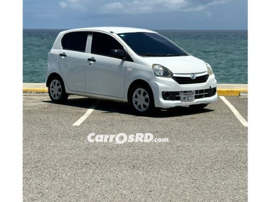 Daihatsu Sirion Carros en venta