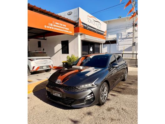 Kia K5 Básico en venta