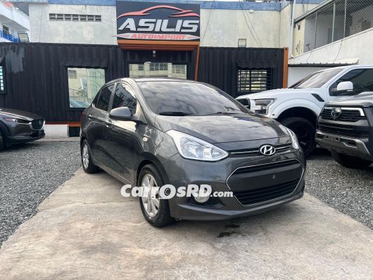 Hyundai Grand i10 Carros en venta