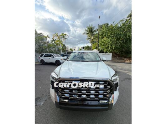 Toyota Tundra Camioneta en venta