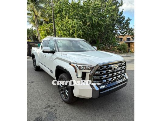 Toyota Tundra Camioneta en venta