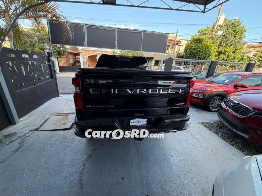 Chevrolet Silverado Camioneta en venta