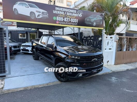Chevrolet Silverado Camioneta en venta