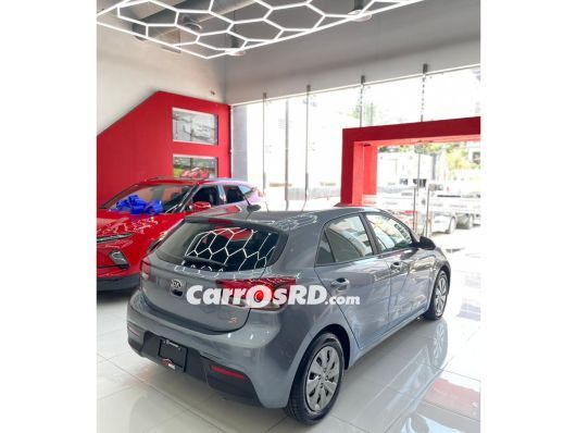 Kia Rio Carros en venta