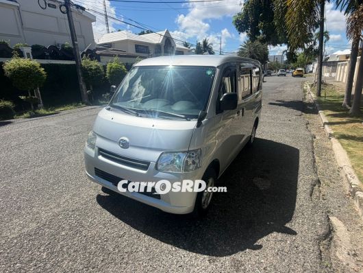 Toyota Town Ace Minivan en venta