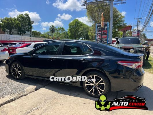 Toyota Camry Carros en venta