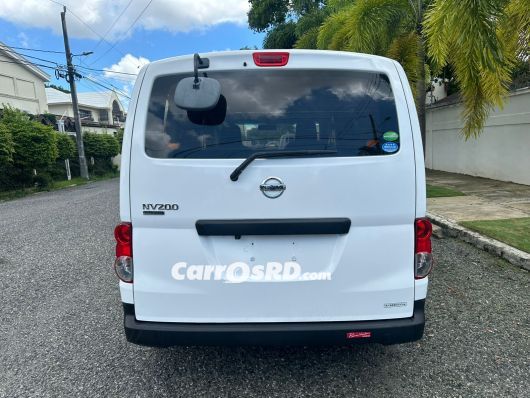 Nissan NV Minivan en venta