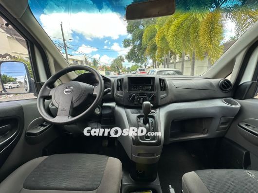 Nissan NV Minivan en venta