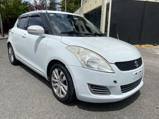 Suzuki Swift Básico en venta
