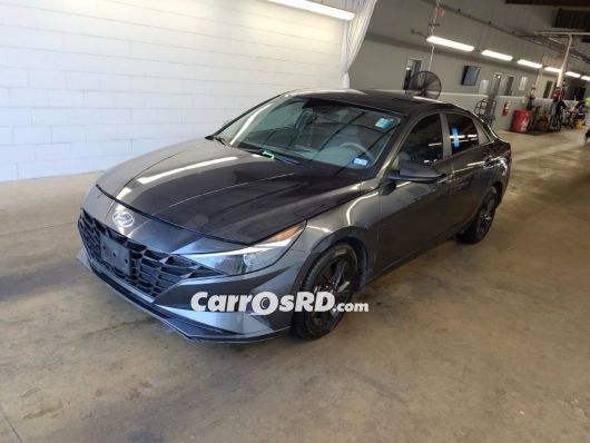 Hyundai Elantra Carros en venta