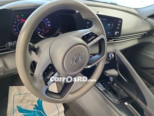 Hyundai Elantra Carros en venta