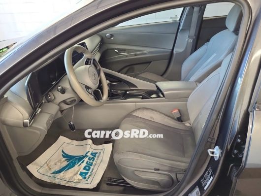 Hyundai Elantra Carros en venta