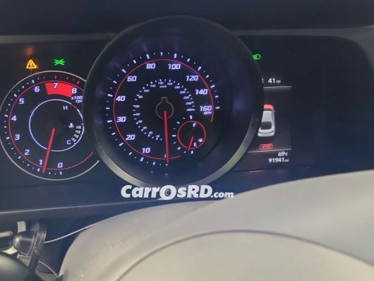 Hyundai Elantra Carros en venta