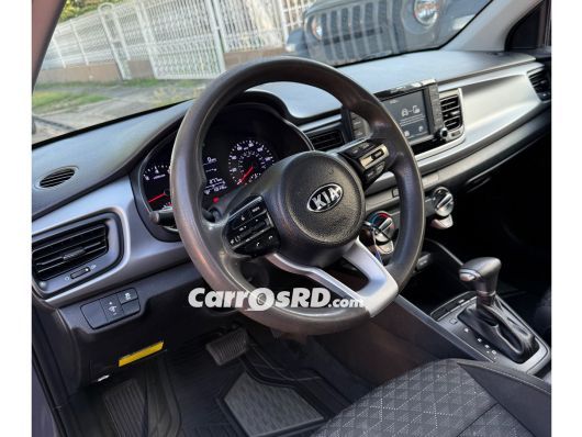 Kia Rio Carros en venta
