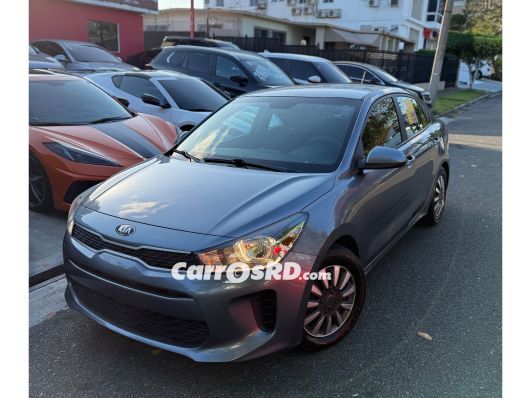 Kia Rio Carros en venta