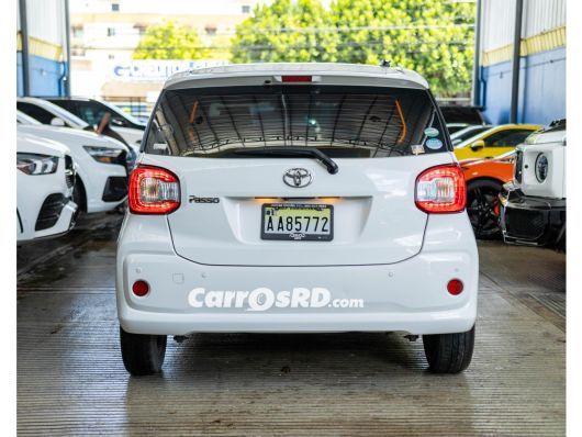 Toyota Passo Hatchback en venta