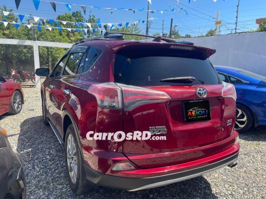 Toyota RAV4 Jeepeta en venta