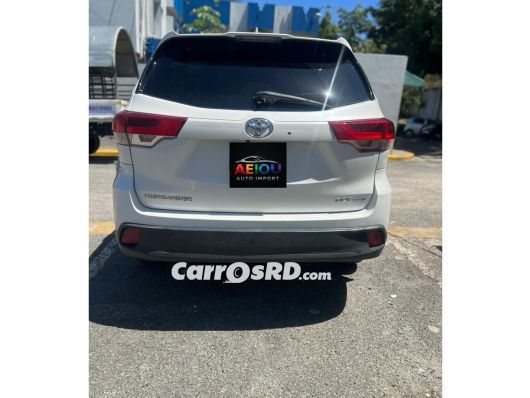 Toyota Highlander Jeepeta en venta