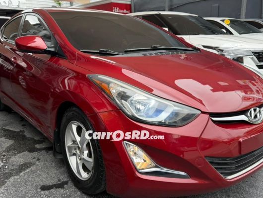 Hyundai Elantra Carros en venta