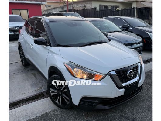 Nissan Kicks Jeepeta en venta