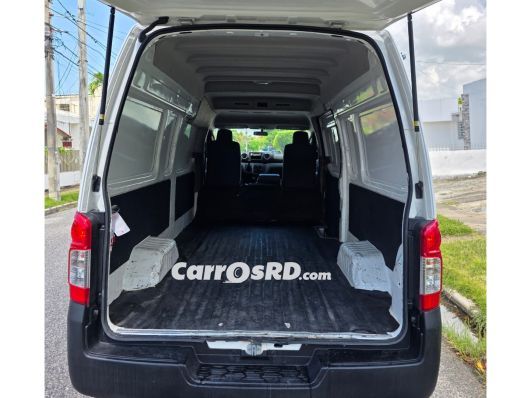 Nissan URVAN Furgoneta en venta