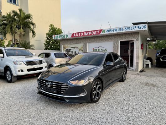 Hyundai Sonata DN8 en venta