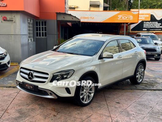 Mercedes-Benz Clase GLA Jeepeta en venta