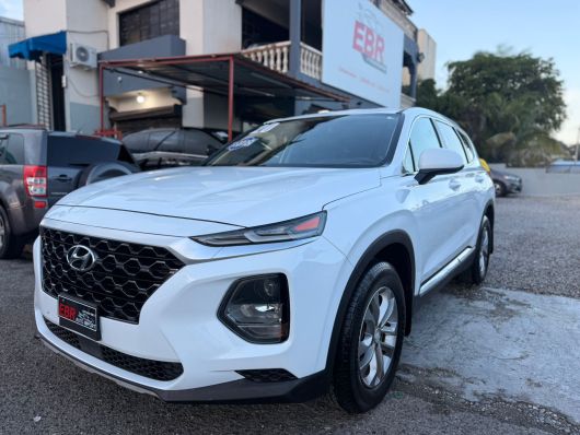 Hyundai Santa Fe SE en venta