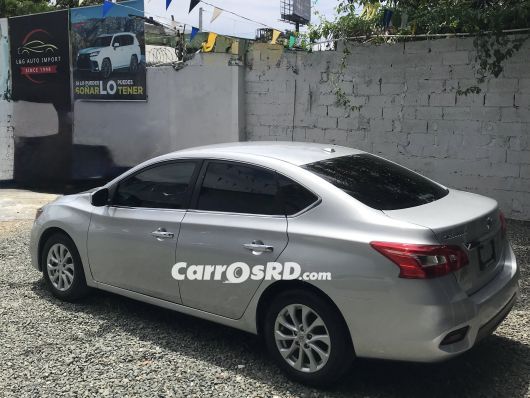 Nissan Sentra Carros en venta