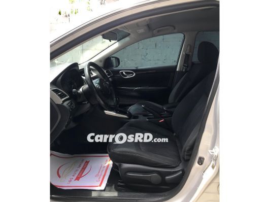 Nissan Sentra Carros en venta