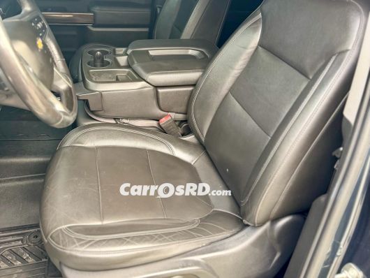 Chevrolet Silverado Camioneta en venta