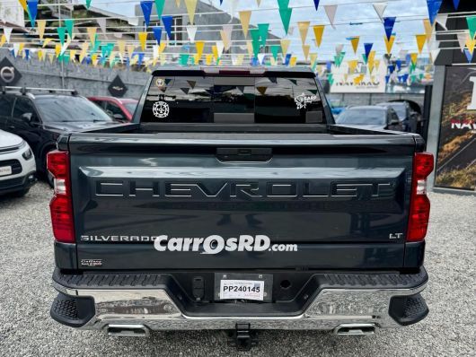 Chevrolet Silverado Camioneta en venta