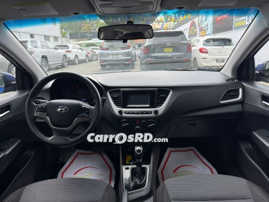 Hyundai Accent Carros en venta
