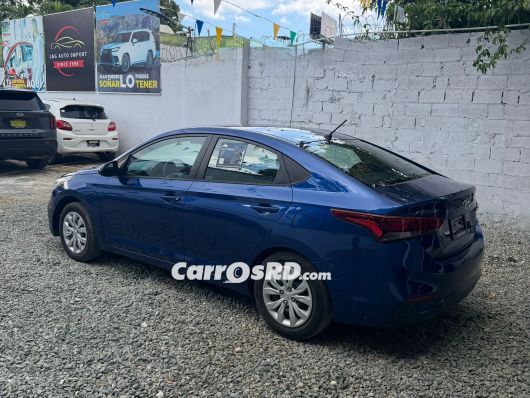 Hyundai Accent Carros en venta