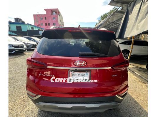 Hyundai Grand Santa Fe Jeepeta en venta