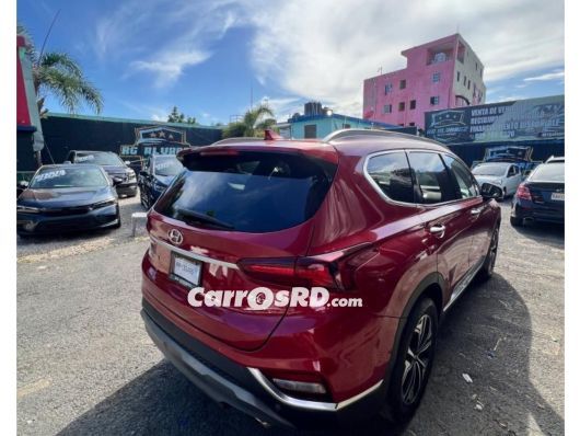 Hyundai Grand Santa Fe Jeepeta en venta