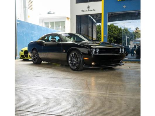 Dodge Challenger SRT8 en venta