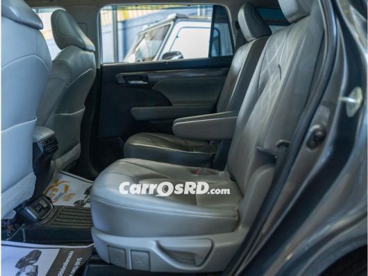 Toyota Highlander Jeepeta en venta