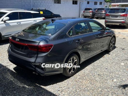 Kia Forte Carros en venta