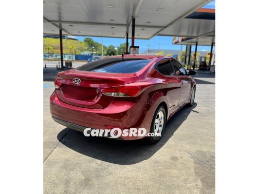 Hyundai Elantra Carros en venta