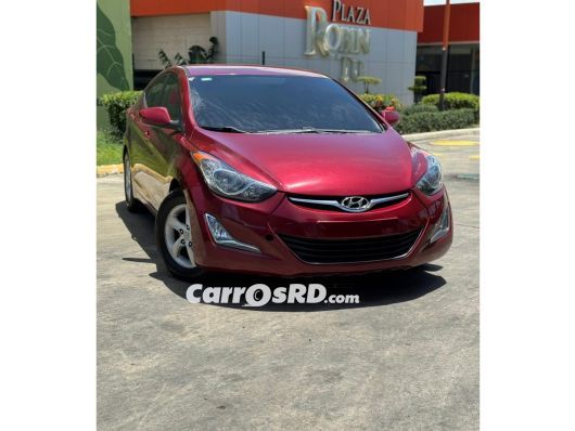 Hyundai Elantra Carros en venta
