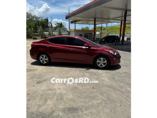 Hyundai Elantra Carros en venta