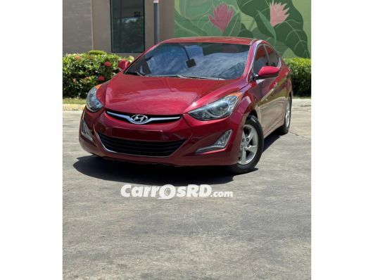 Hyundai Elantra Carros en venta