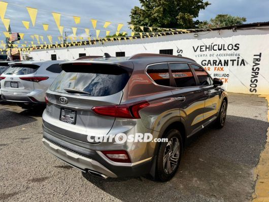 Hyundai Santa Fe Jeepeta en venta