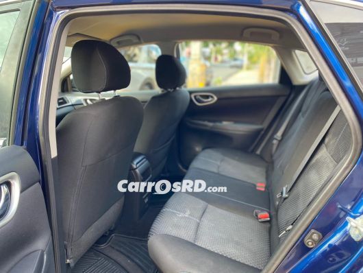 Nissan Sentra Carros en venta