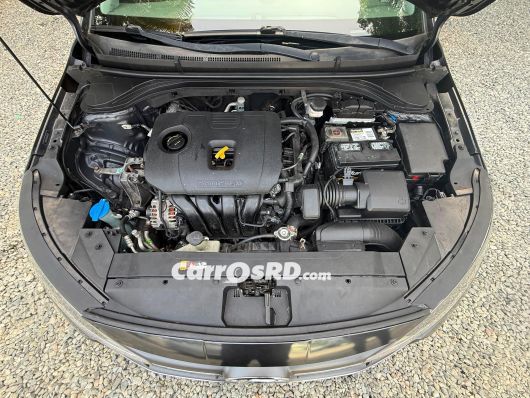 Hyundai Elantra Carros en venta