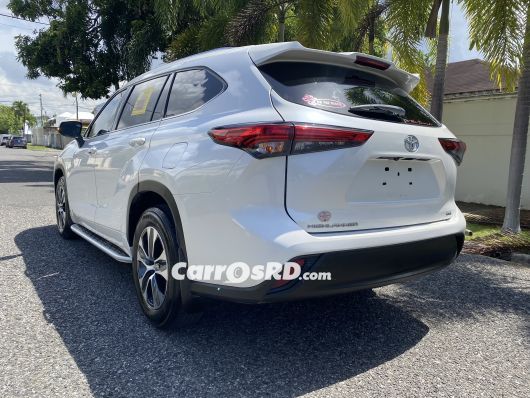 Toyota Highlander Jeepeta en venta
