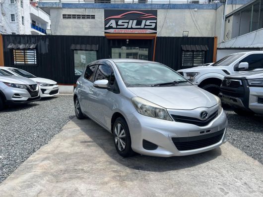Toyota Vitz Básico en venta