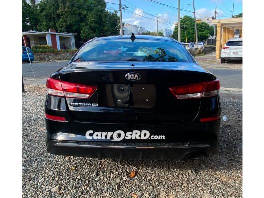 Kia Optima Carros en venta