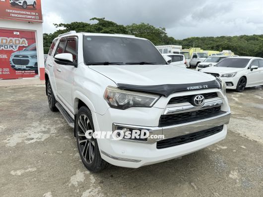 Toyota 4Runner Jeep en venta